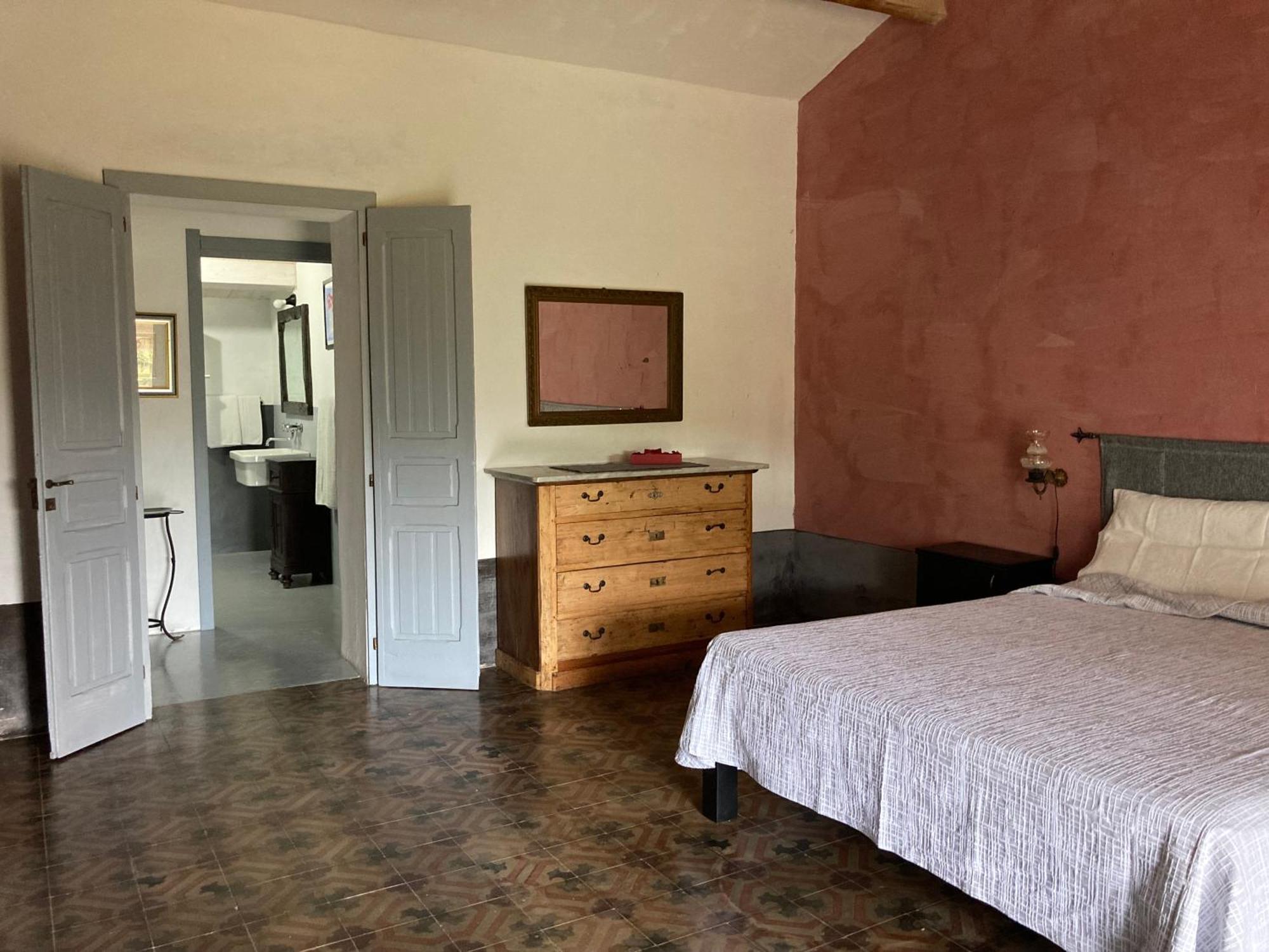 סנטה טרזה גאיורה Agriturismo La Tana Di Lu Maccioni מראה חיצוני תמונה
