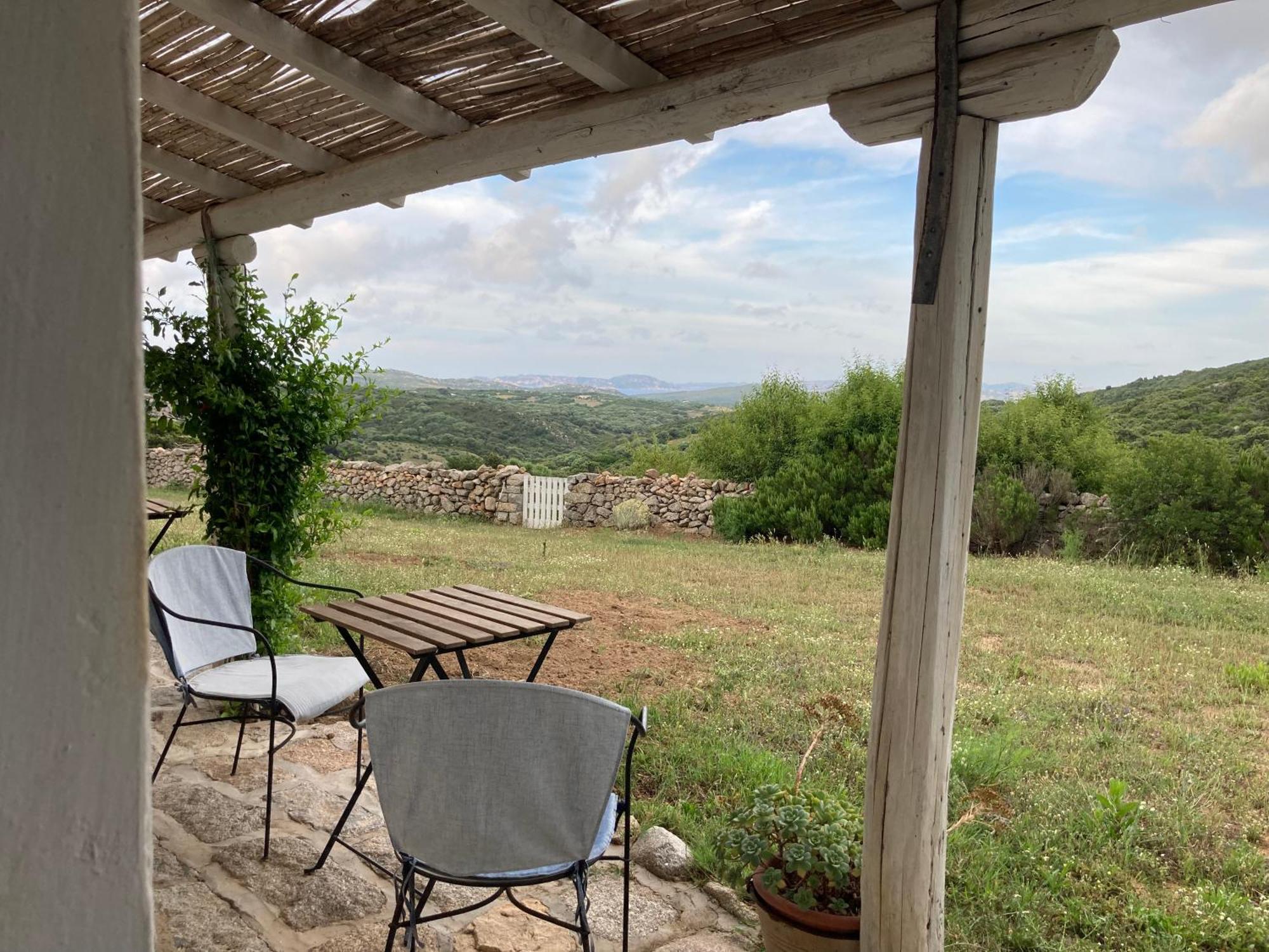 סנטה טרזה גאיורה Agriturismo La Tana Di Lu Maccioni מראה חיצוני תמונה