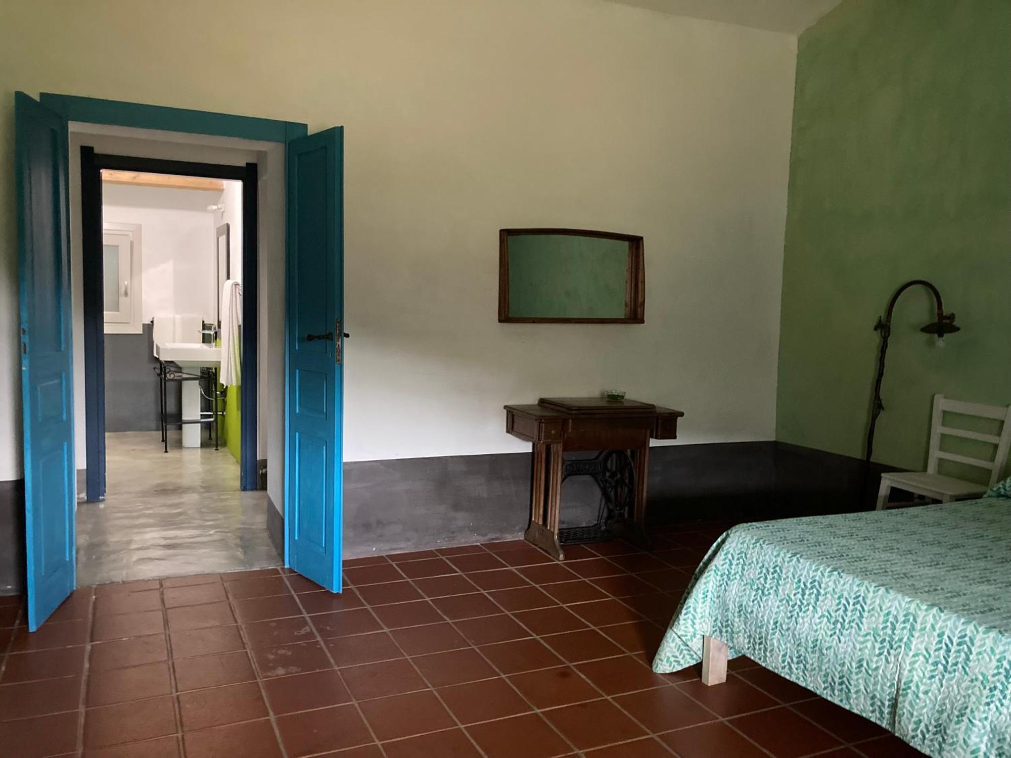 סנטה טרזה גאיורה Agriturismo La Tana Di Lu Maccioni מראה חיצוני תמונה